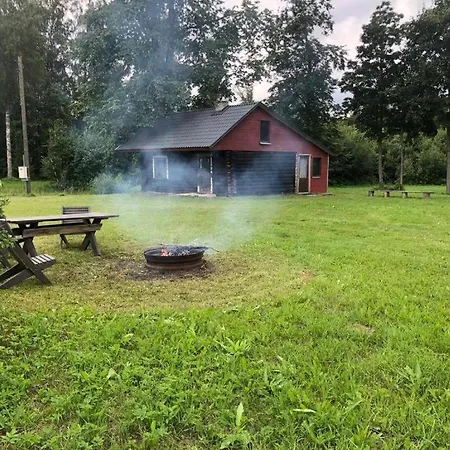 Pangamaee Puhkemaja *